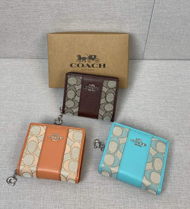 Picture of Coach Wallets _SKUfw168890295fw